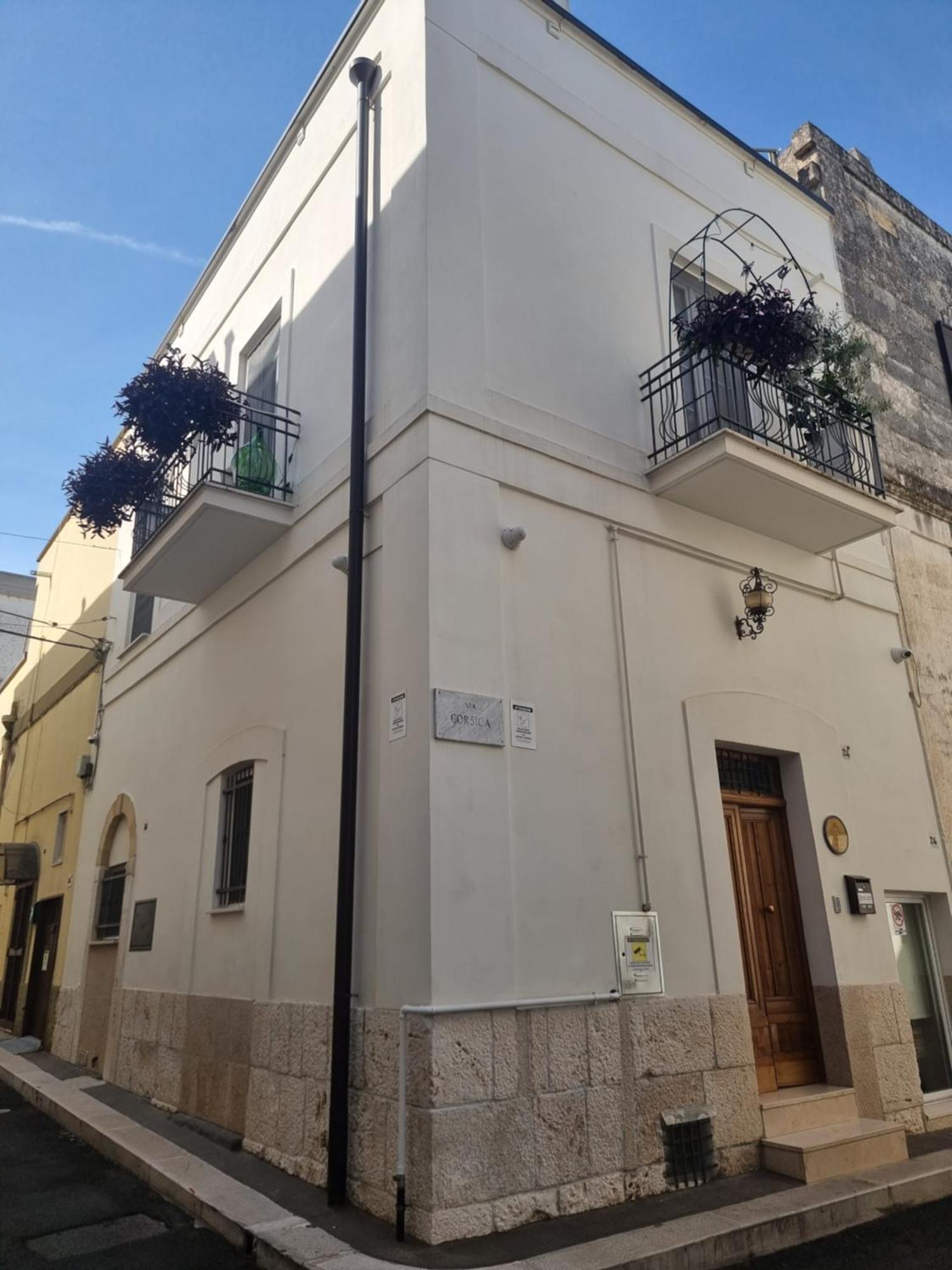 B&B Novecento Italiano Альтамура Экстерьер фото